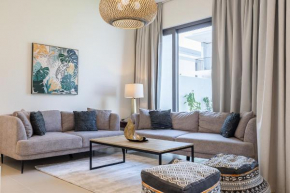Townhouse with Garden I Tilal Al Ghaf I Newly Furnished